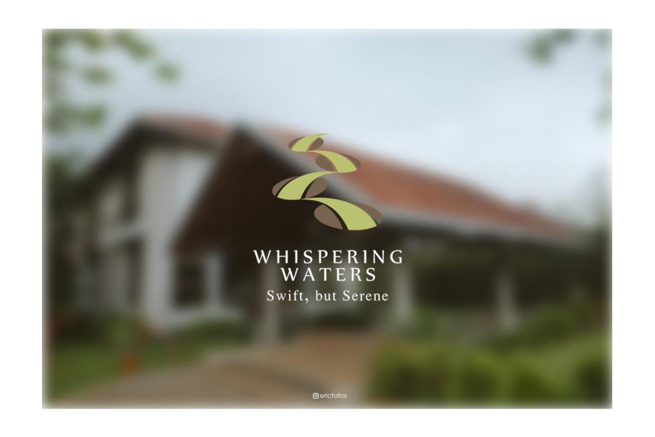 Hotel Whispering Waters Malayāttūr Exteriér fotografie